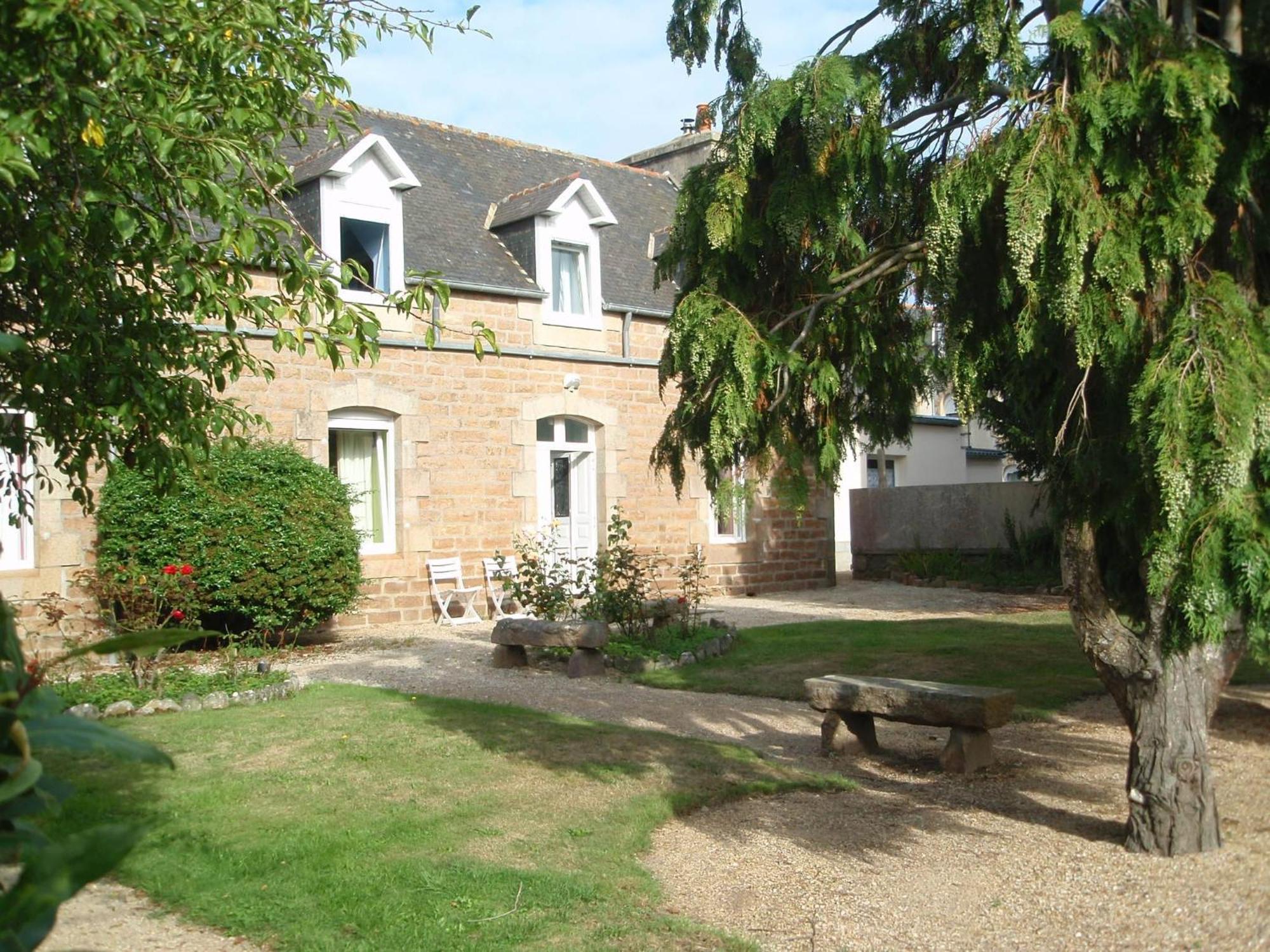 Ecume De Mer Hotel Trebeurden Exterior photo